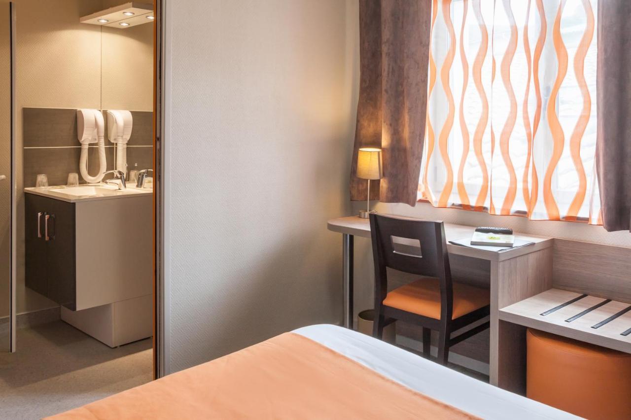 Logis Hotel Les Voyageurs Lezoux Экстерьер фото